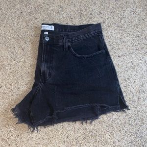 A&F boyfriend shorts mid rise black size 10